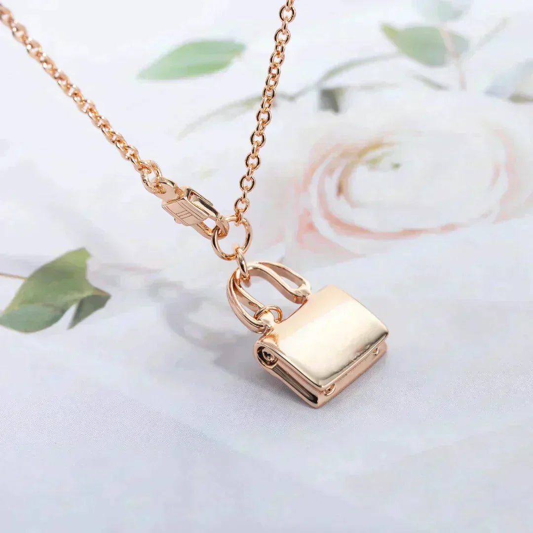[LumiVibe]AMULETTE PEDANT ROSE GOLD NECKLACE