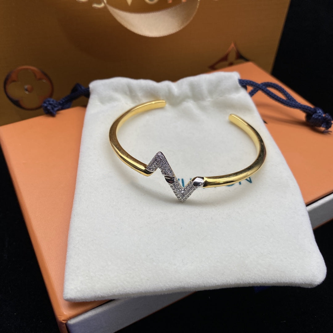 [LumiVibe]VOLTE UPSITE DOWN DIAMOND GOLD OPEN BRACELET