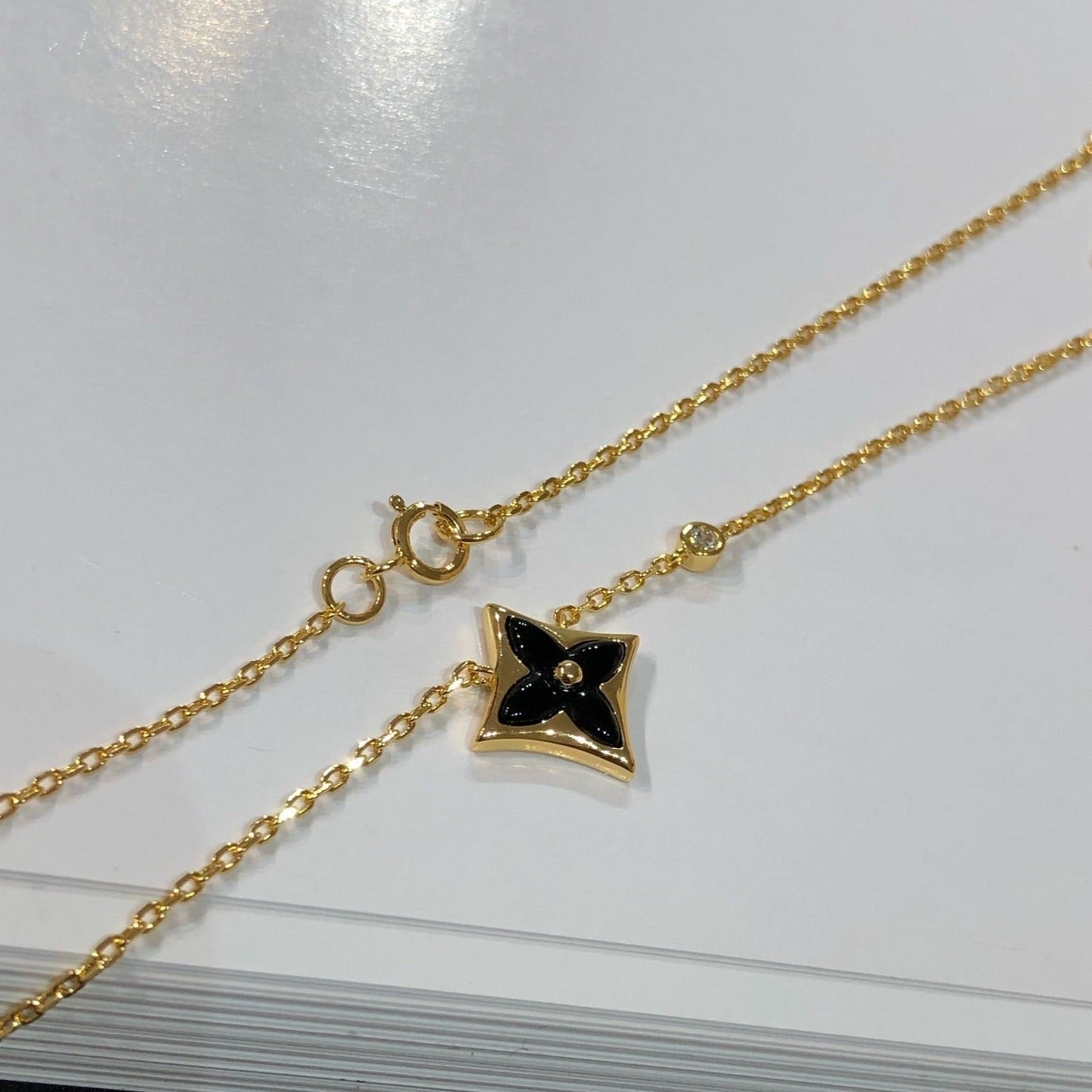[LumiVibe]STAR BLACK MOP NECKLACE