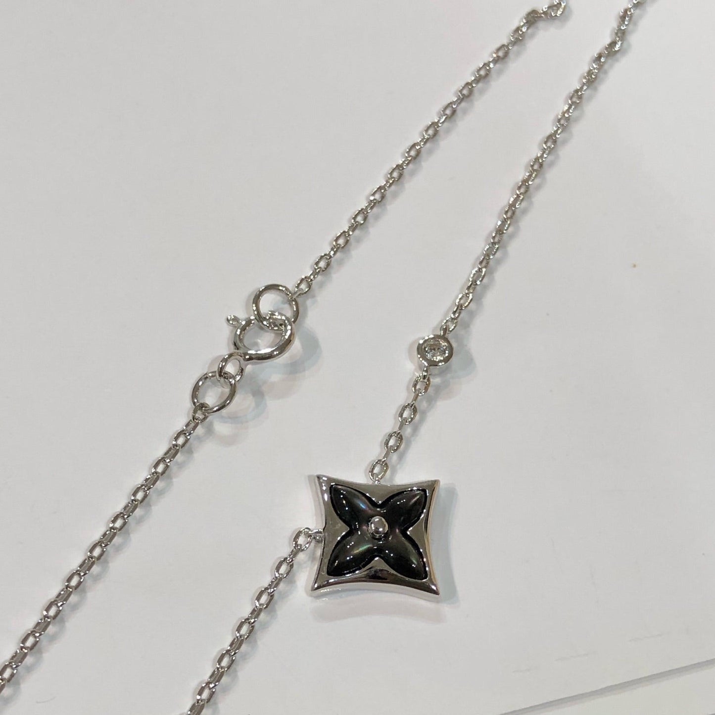 [LumiVibe]STAR BLACK MOP NECKLACE