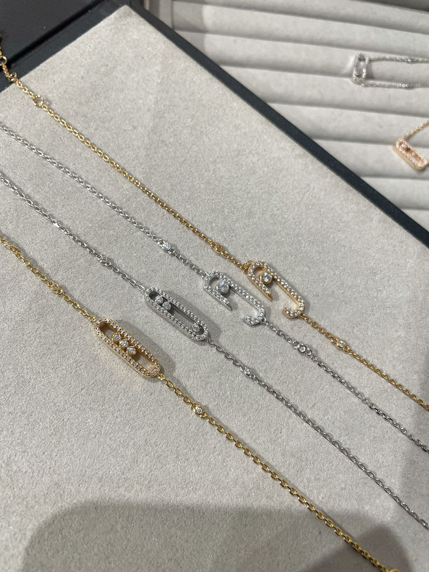 [LumiVibe]BABY MOVE DIAMOND BRACELET