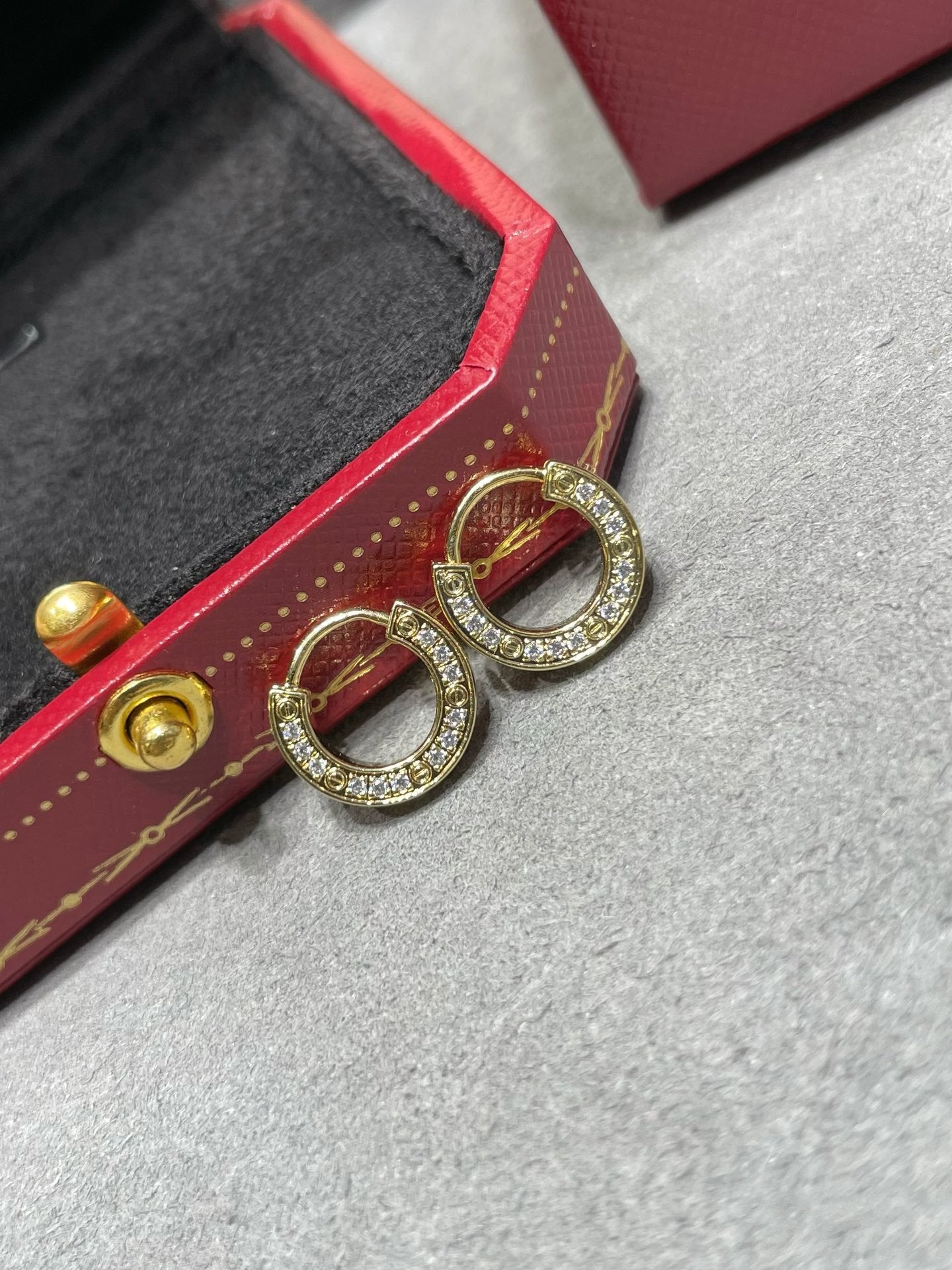 [LumiVibe]LOVE DIAMOND EARRINGS