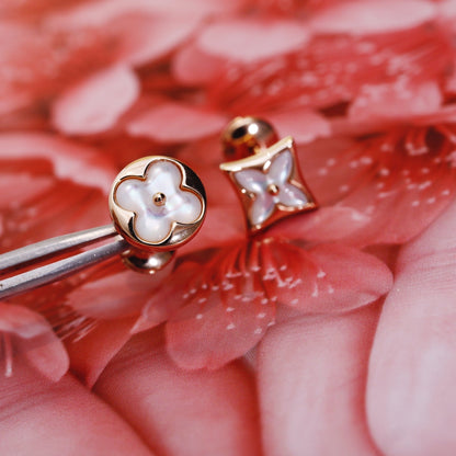 [LumiVibe]STAR AND SUN PINK GOLD MOP STUD EARRINGS