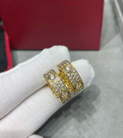 [LumiVibe]LOVE 5.5MM DIAMOND PAVED EARRINGS