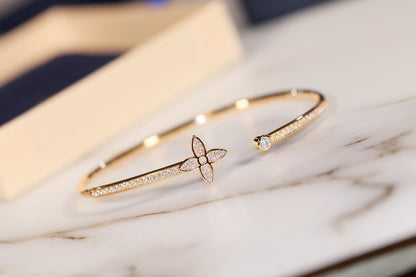 [LumiVibe]IDYLLE GOLD OPEN BRACELET DIAMOND PAVED