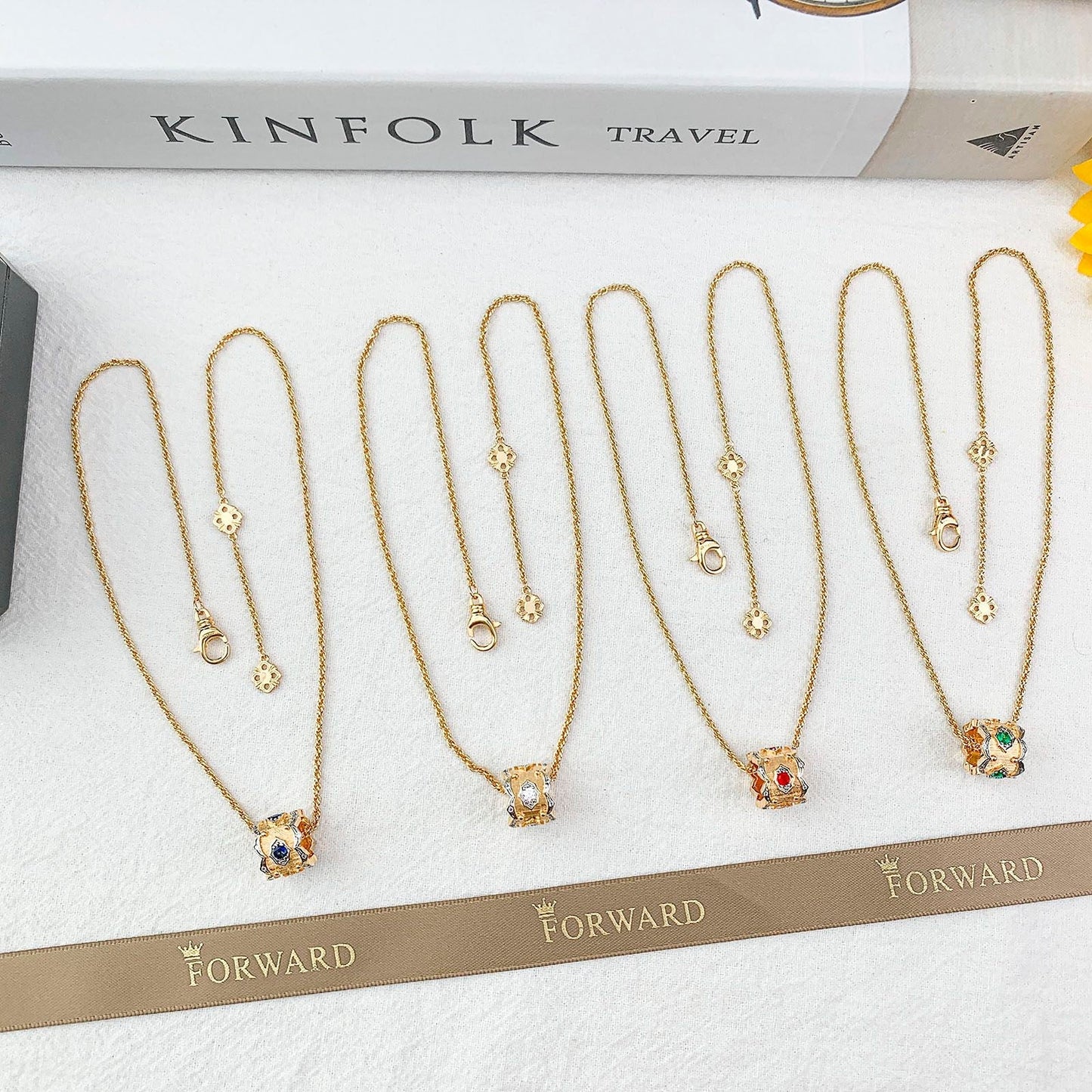 [LumiVibe] B.C.L “Little Waist” Enamel  NECKLACE（Various colors