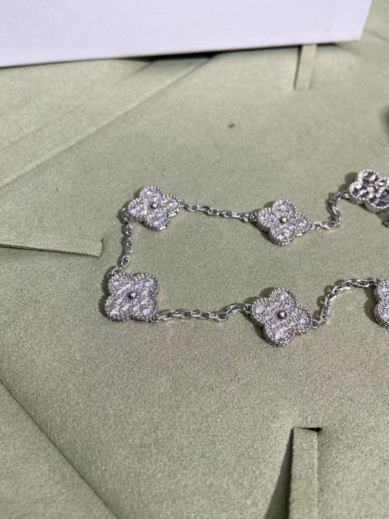 [LumiVibe]CLOVER 10 MOTIFS  FULL DIAMOND NECKLACE