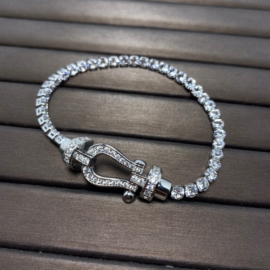[LumiVibe]FORCE  LARGE HORSESHOE FULL DIAMOND TENNIS BRACELET