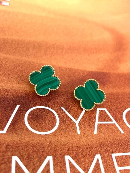 [LumiVibe] CLOVER LARGE (20mm) 1 MOTIFS GREENER MOP STUD EARRINGS