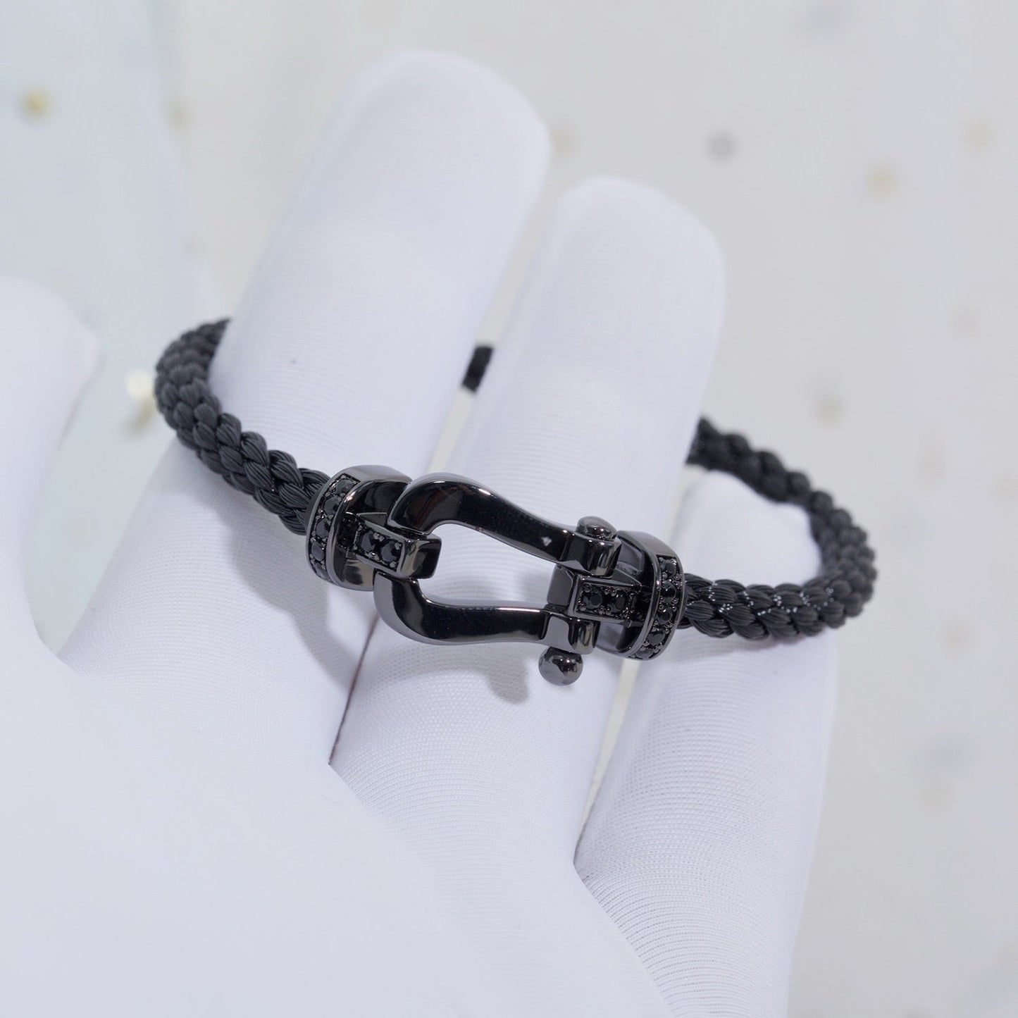 [LumiVibe]FORCE LARGE SERIES HORSESHOE BLACK SAMURAI BRACELET