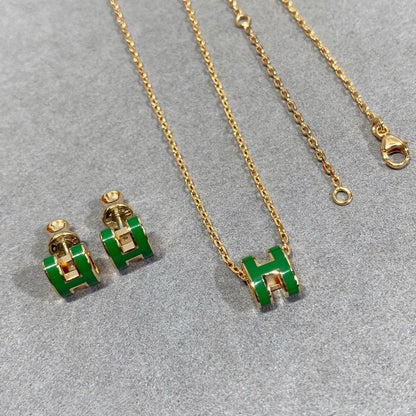 [LumiVibe]POP H GREEN NECKLACE SILVER AND GOLD