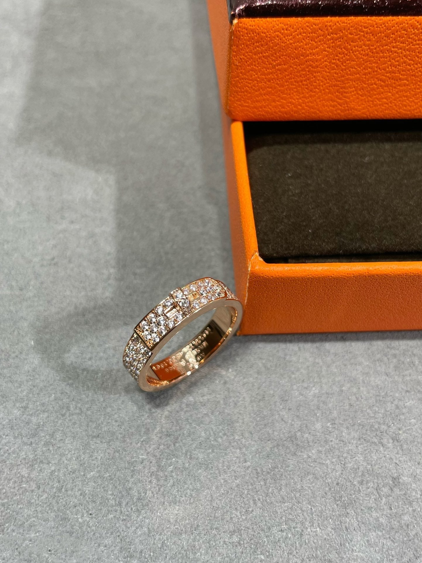 [LumiVibe]KELLY PINK GOLD DIAMOND RING