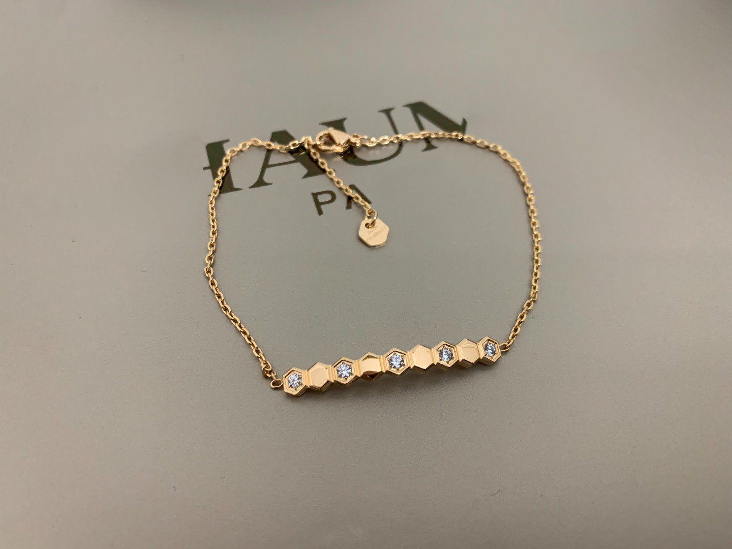 [LumiVibe]BEE LOVE BRACELET DIAMOND