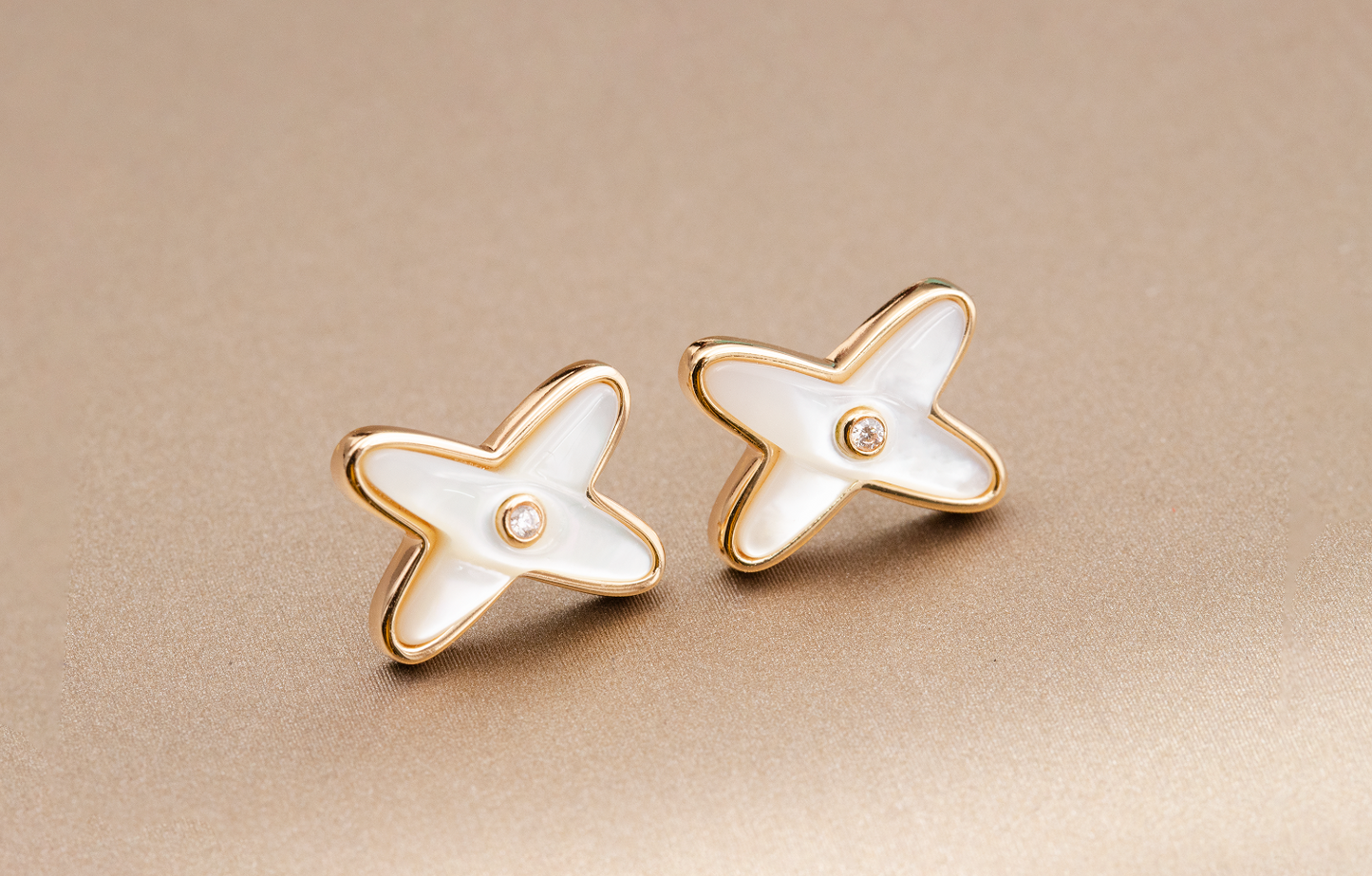 [LumiVibe]JEUX DE WHITE MOP PINK GOLD DIAMOND EARRINGS