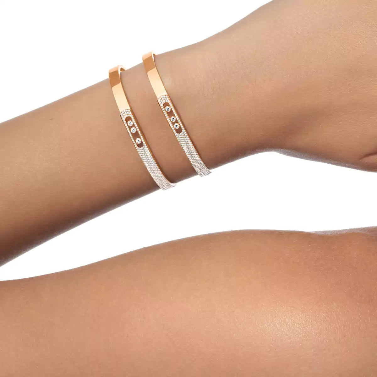 [LumiVibe]Move Noa Rose Gold Pavé Diamond Bangle Bracelet