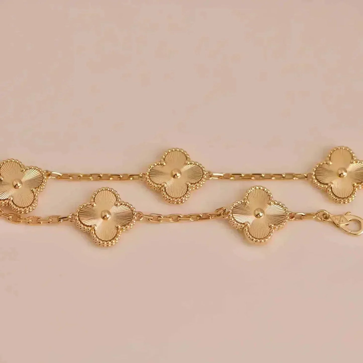 [LumiVibe] CLOVER 5 MOTIF LASER BRACELET COLLECTION