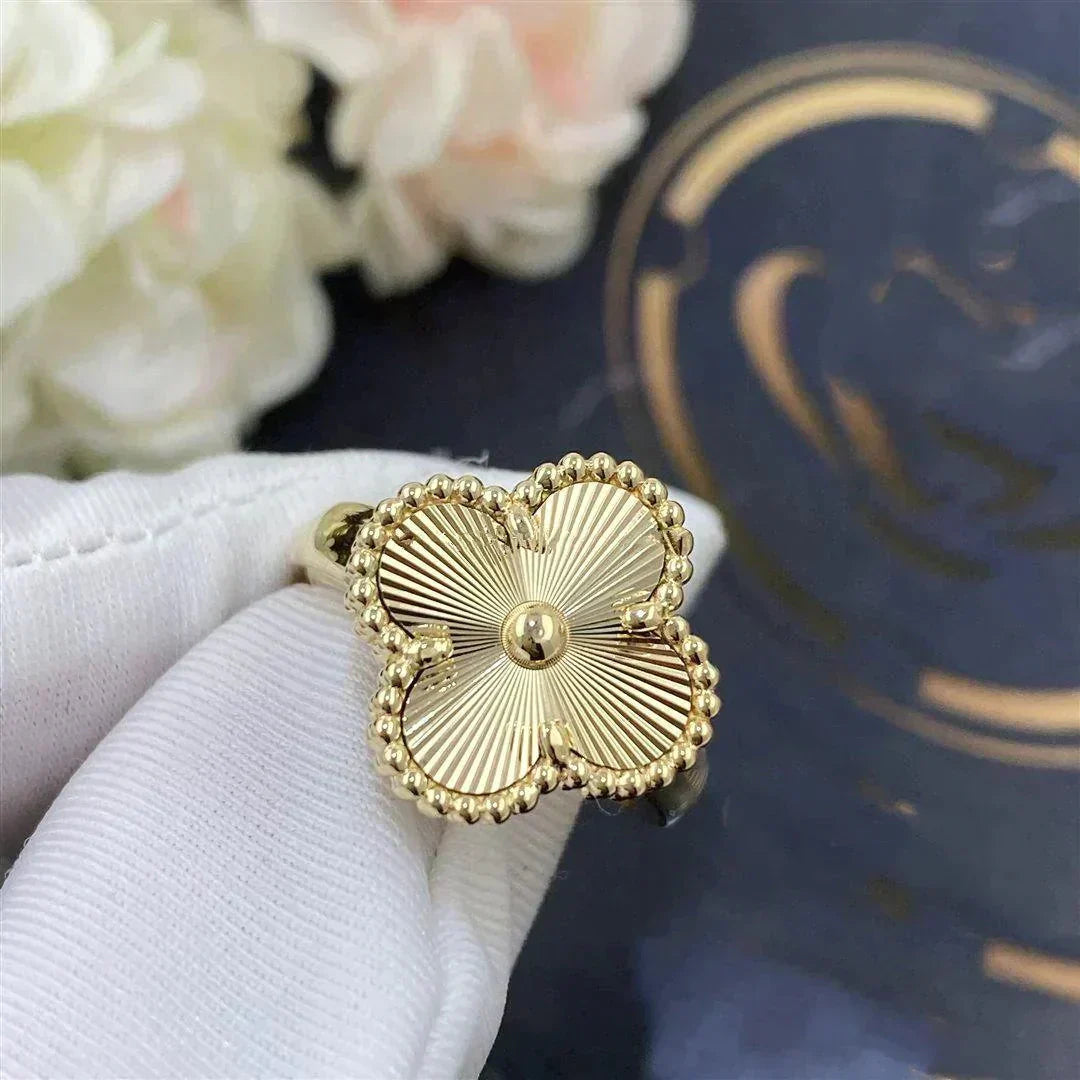 [LumiVibe]CLOVER GOLD RING
