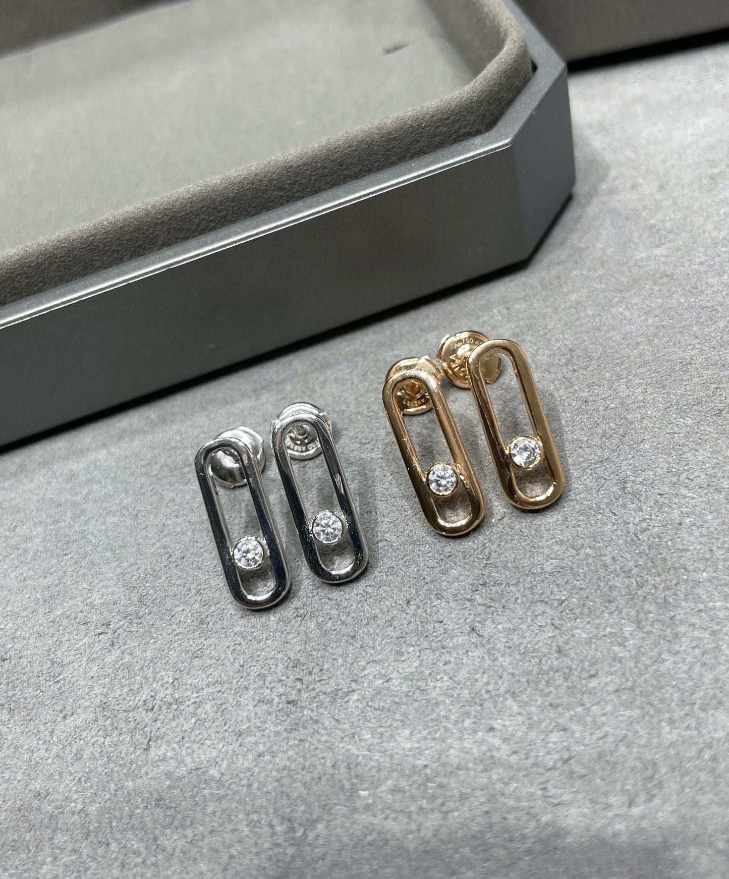 [LumiVibe]MOVE UNO SMALL 1 DIAMOND EARRINGS