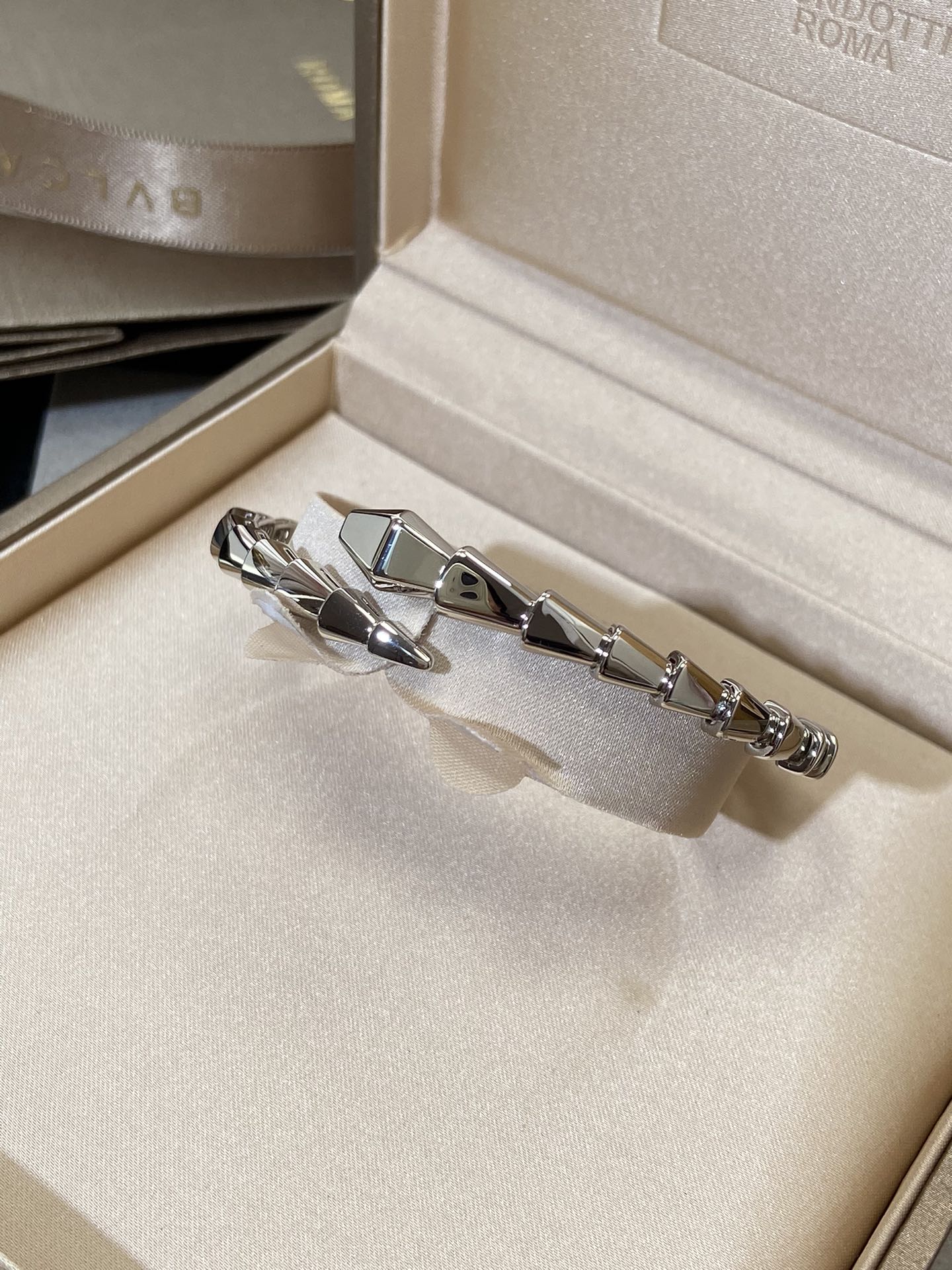 [LumiVibe]SERPENTI VIPER SILVER BRACELET