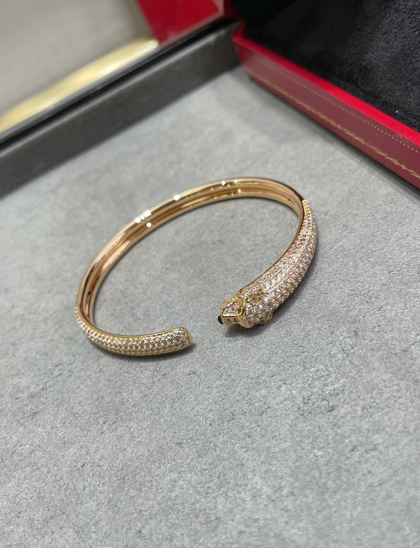 [LumiVibe]PANTHERE FULL DIAMOND OPEN BRACELET